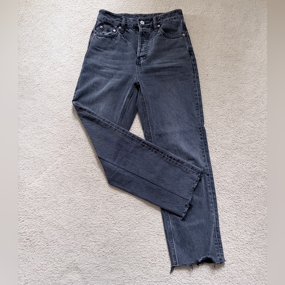 Trave Dark Gray Women's Straight Leg Jeans